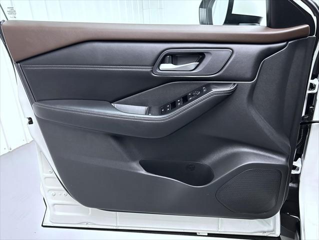 used 2023 Nissan Rogue car, priced at $26,995