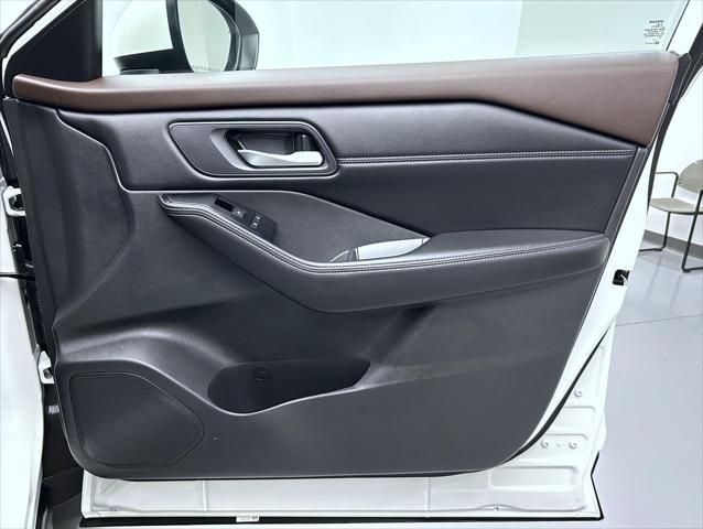 used 2023 Nissan Rogue car, priced at $26,995