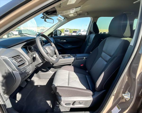 new 2025 Nissan Rogue car, priced at $33,149