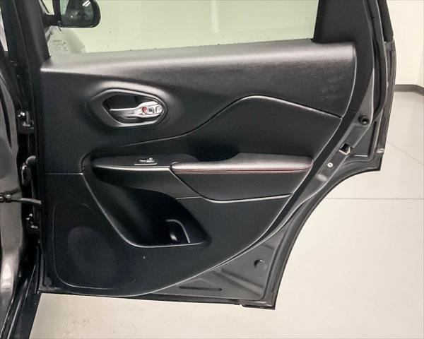 used 2019 Jeep Cherokee car, priced at $21,597