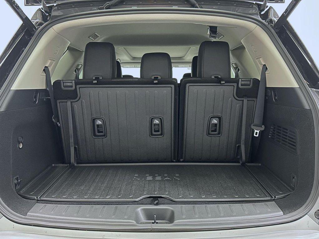 new 2025 Nissan Pathfinder car, priced at $46,572