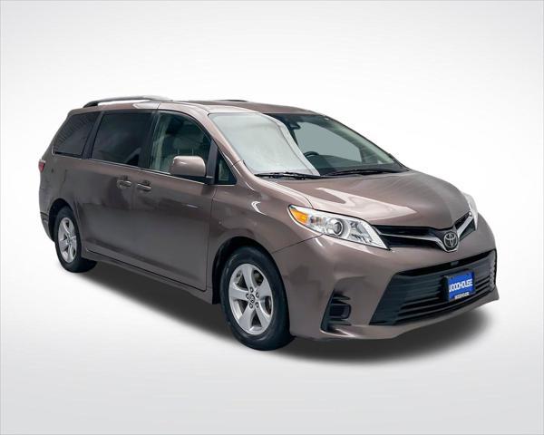 used 2018 Toyota Sienna car, priced at $17,777