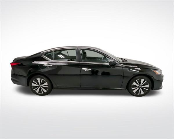 used 2022 Nissan Altima car, priced at $19,023