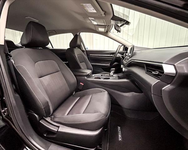 used 2022 Nissan Altima car, priced at $19,434