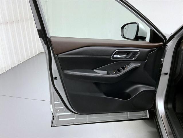 used 2022 Nissan Rogue car