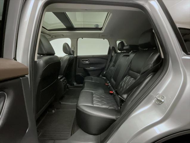 used 2022 Nissan Rogue car