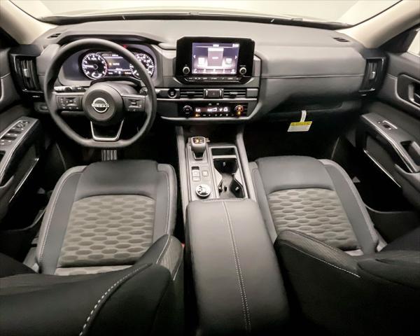 new 2025 Nissan Pathfinder car, priced at $40,749