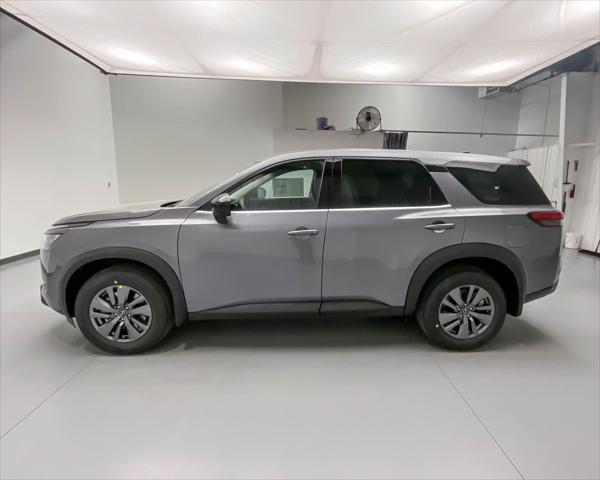 new 2025 Nissan Pathfinder car, priced at $40,749