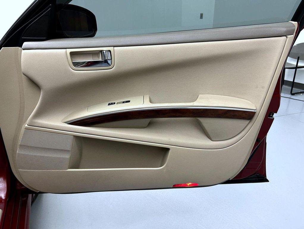 used 2007 Nissan Maxima car, priced at $7,500
