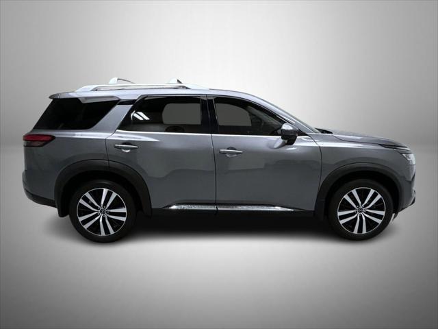used 2023 Nissan Pathfinder car, priced at $39,893