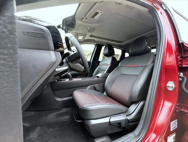 new 2025 Nissan Kicks car, priced at $31,576