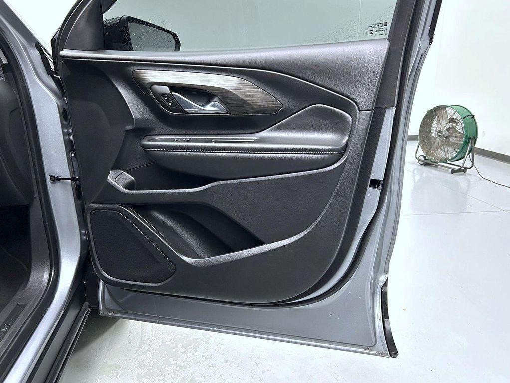 used 2023 GMC Terrain car, priced at $24,525