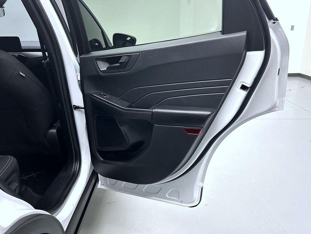 used 2025 Ford Escape car, priced at $26,924