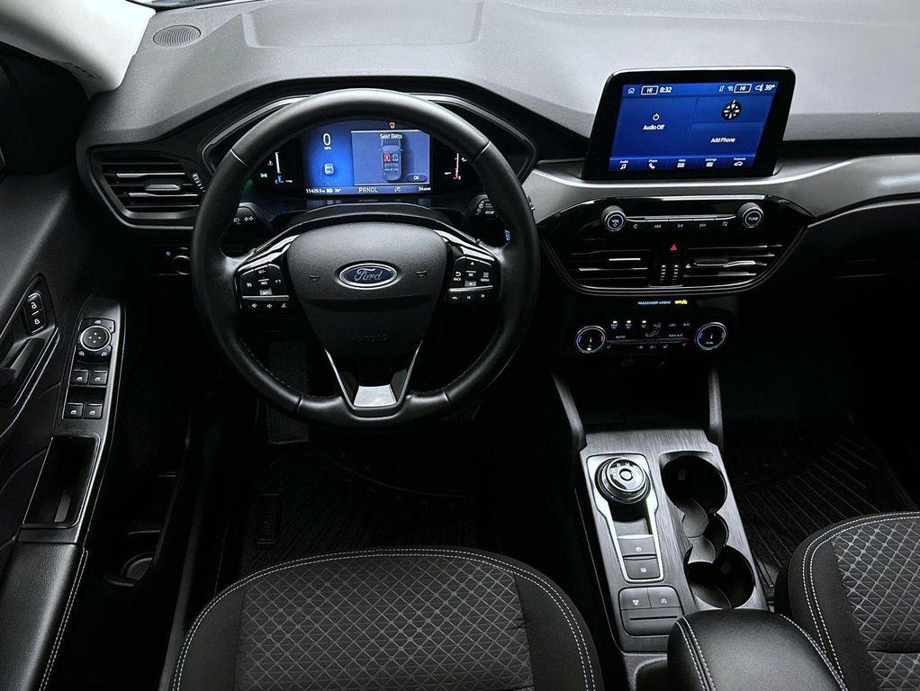 used 2025 Ford Escape car, priced at $26,924