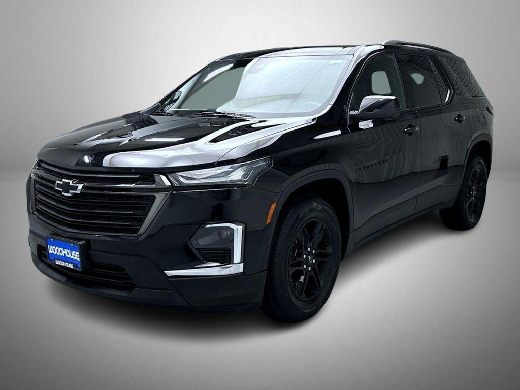 used 2022 Chevrolet Traverse car, priced at $24,228