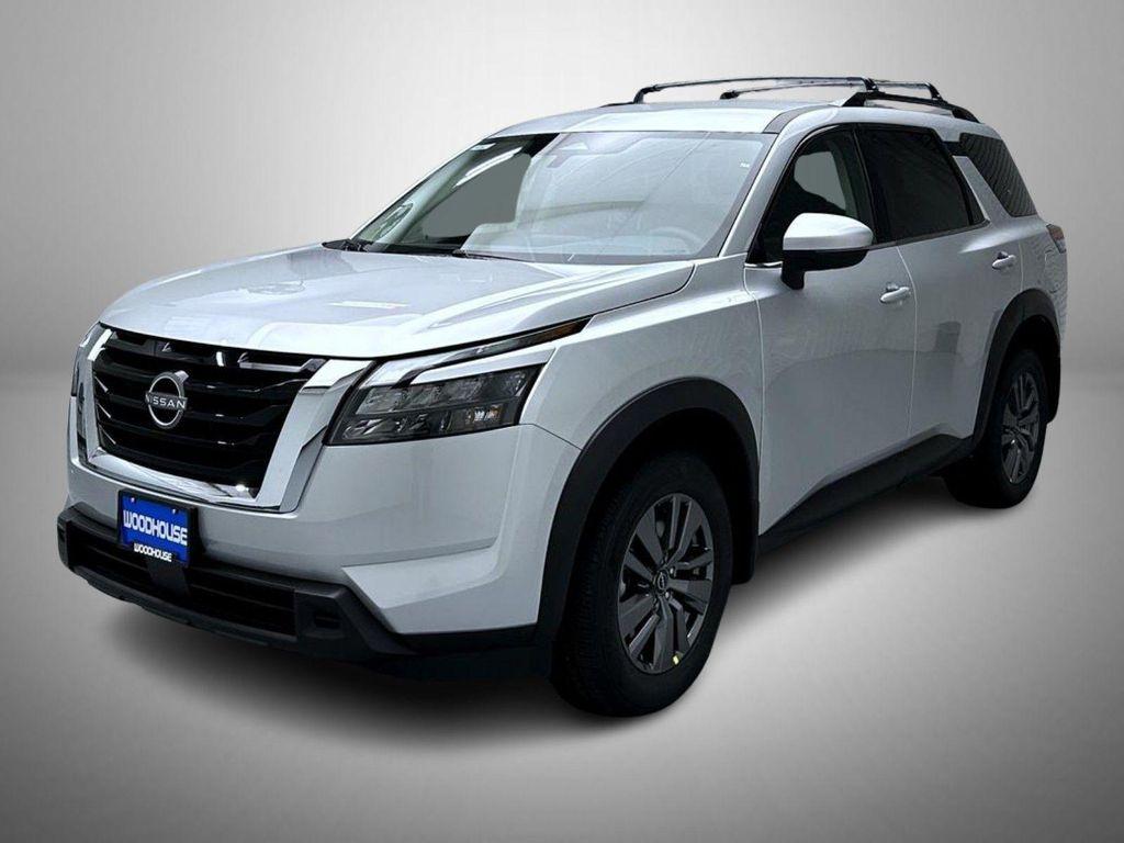 new 2025 Nissan Pathfinder car, priced at $40,772