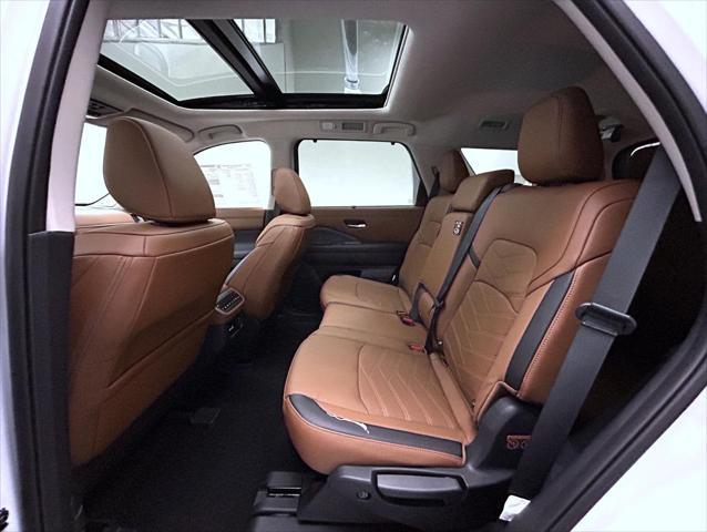 new 2025 Nissan Pathfinder car, priced at $50,205