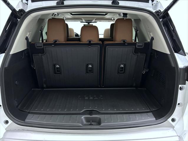 new 2025 Nissan Pathfinder car, priced at $50,205