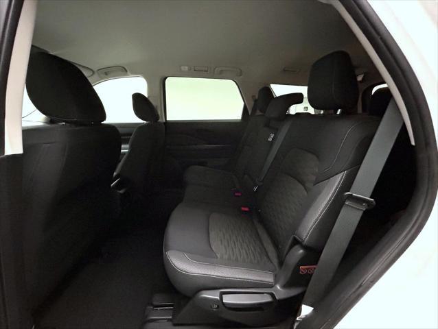 used 2023 Nissan Pathfinder car
