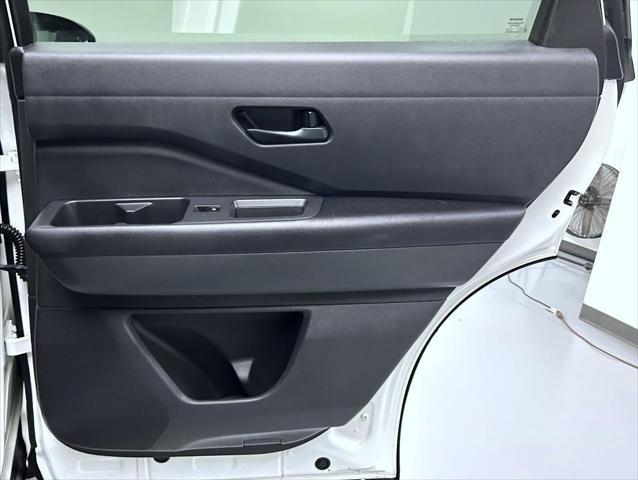 used 2023 Nissan Pathfinder car