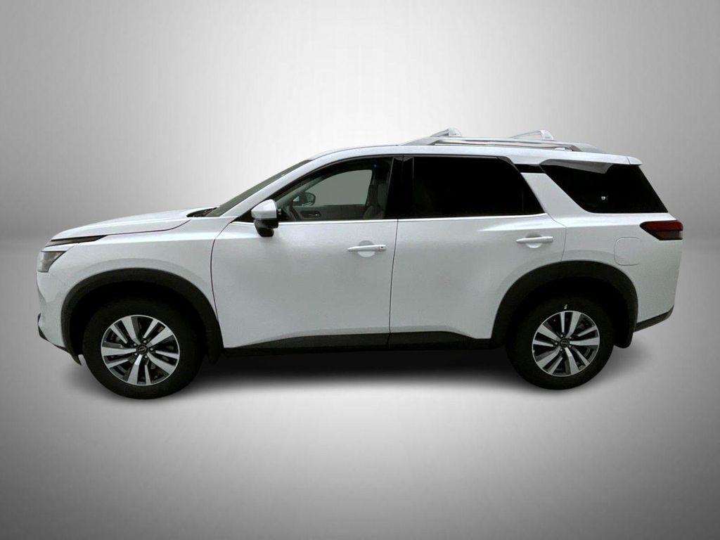 new 2025 Nissan Pathfinder car, priced at $43,614