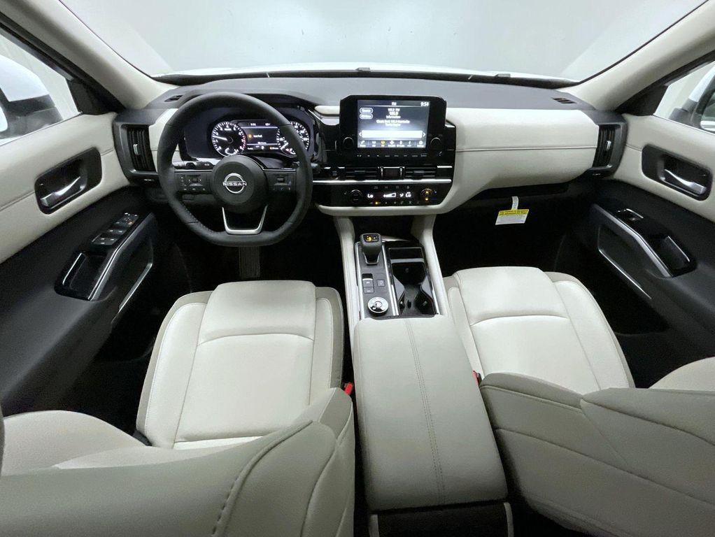 new 2025 Nissan Pathfinder car, priced at $43,614