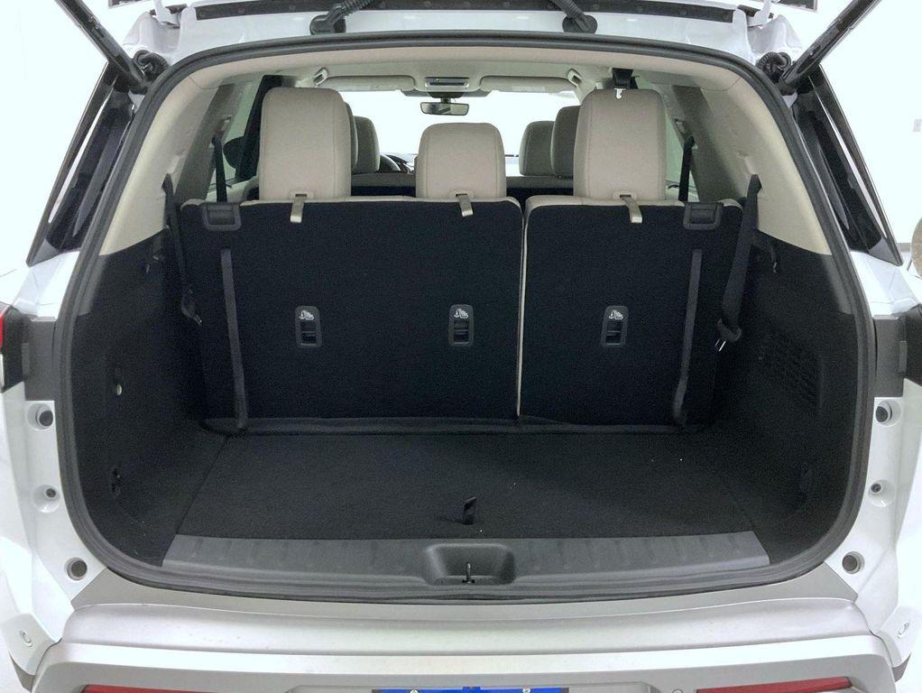 new 2025 Nissan Pathfinder car, priced at $43,614