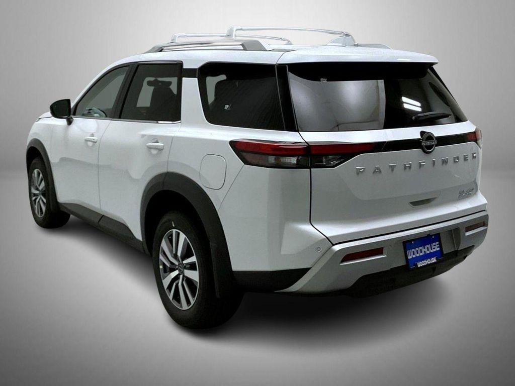 new 2025 Nissan Pathfinder car, priced at $43,614