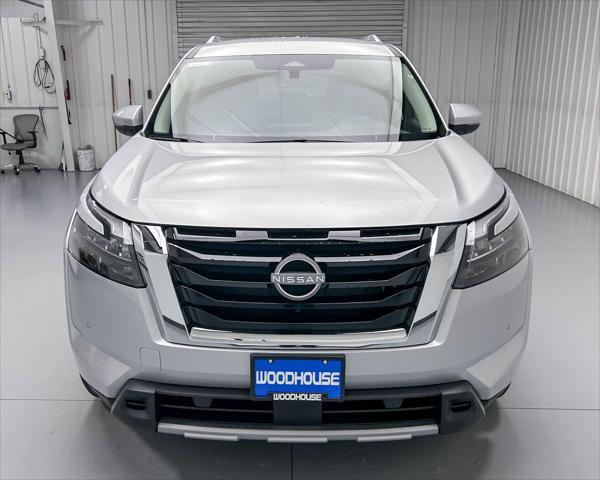 new 2025 Nissan Pathfinder car, priced at $42,430