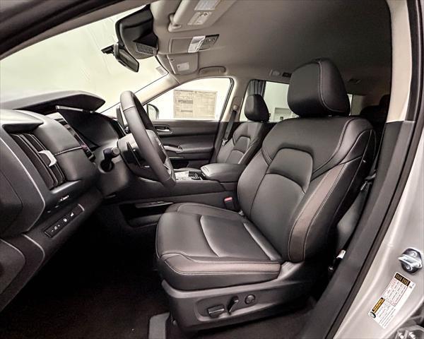new 2025 Nissan Pathfinder car, priced at $42,430