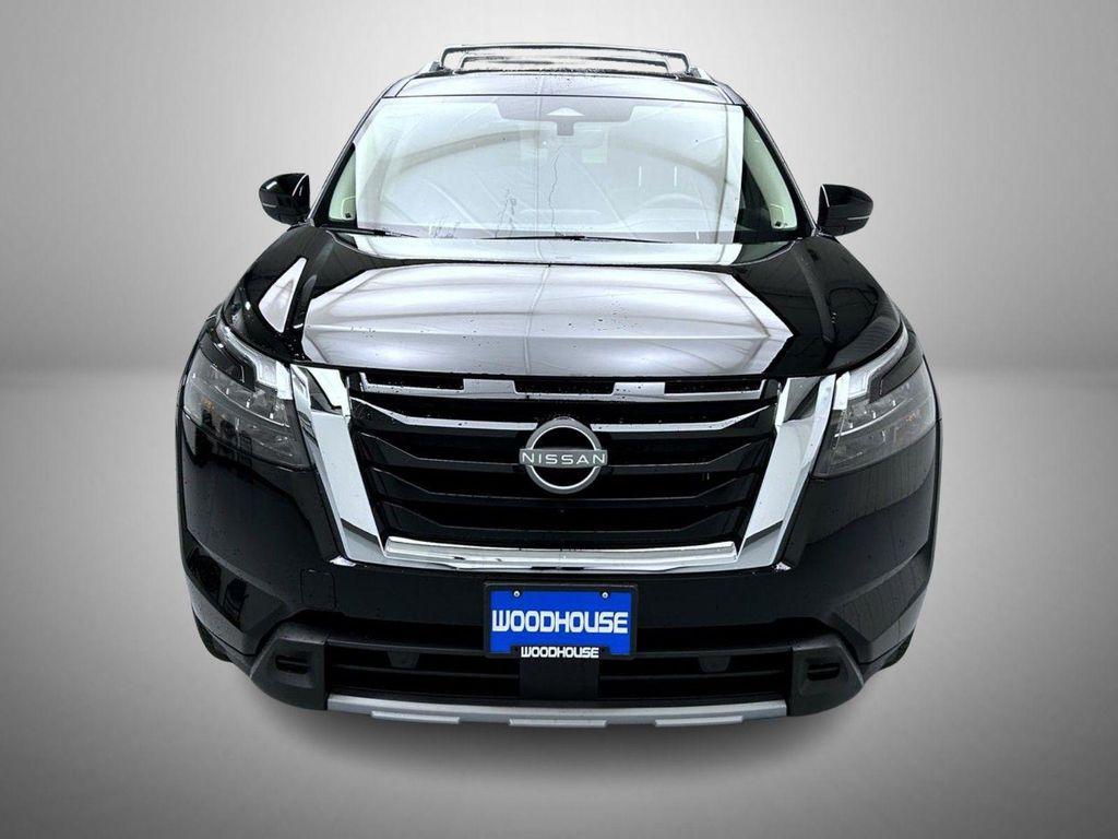 new 2025 Nissan Pathfinder car, priced at $44,305