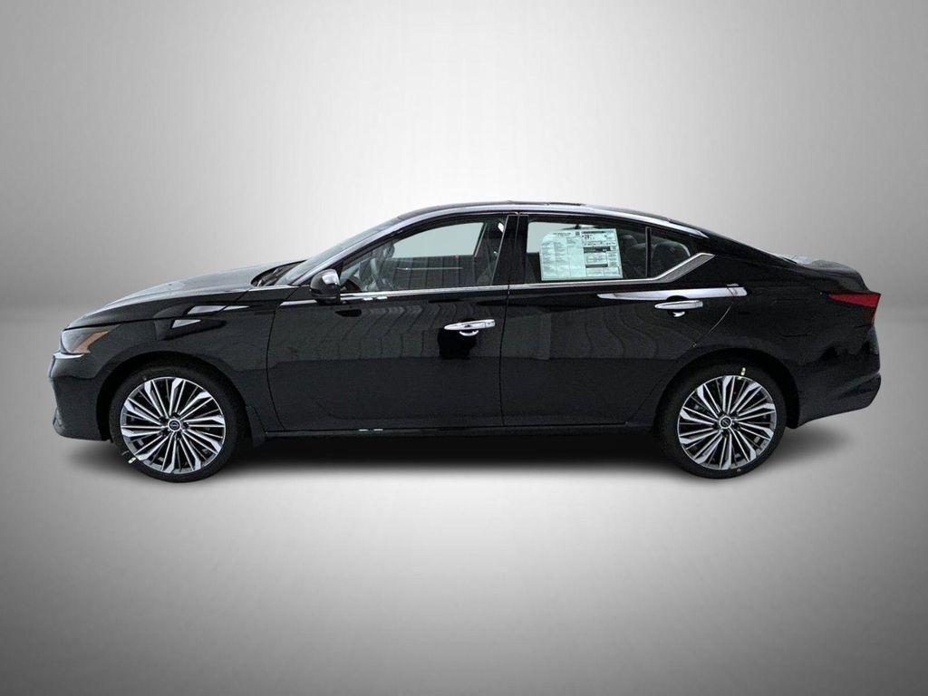 new 2025 Nissan Altima car, priced at $34,513