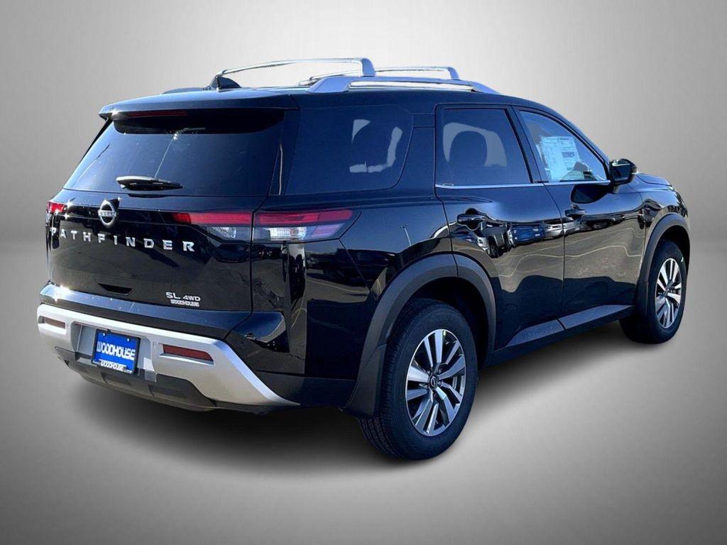 new 2025 Nissan Pathfinder car, priced at $39,324