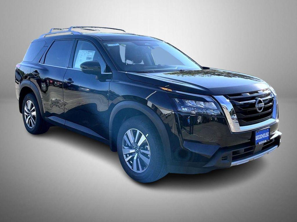 new 2025 Nissan Pathfinder car, priced at $39,324