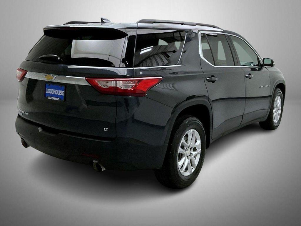 used 2021 Chevrolet Traverse car, priced at $25,461