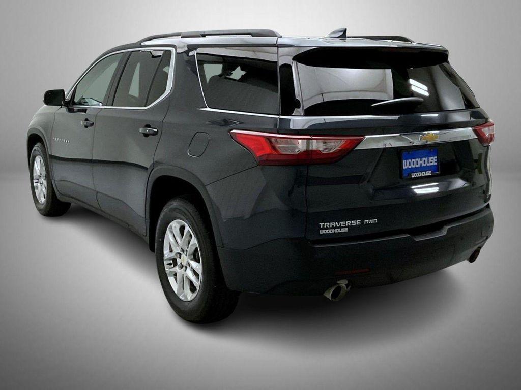 used 2021 Chevrolet Traverse car, priced at $25,461