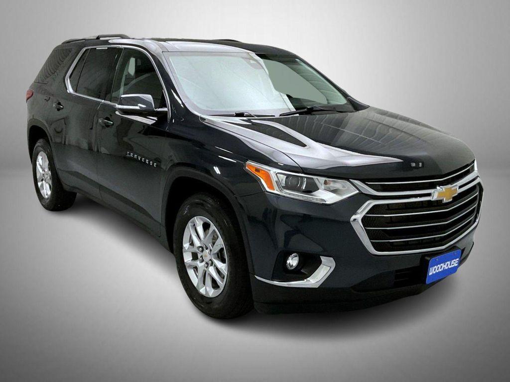 used 2021 Chevrolet Traverse car, priced at $25,461
