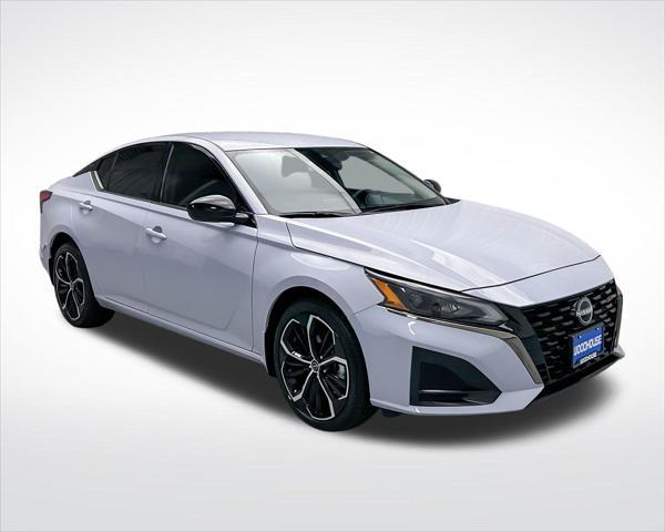 used 2025 Nissan Altima car, priced at $29,300