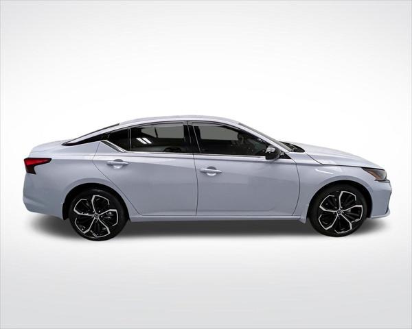 used 2025 Nissan Altima car, priced at $29,300
