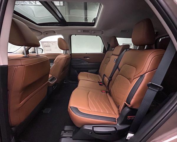 new 2025 Nissan Pathfinder car, priced at $53,234