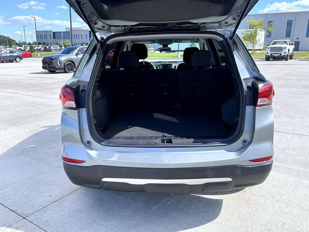 used 2023 Chevrolet Equinox car, priced at $22,888