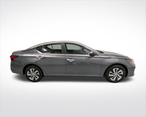 new 2025 Nissan Altima car, priced at $27,804
