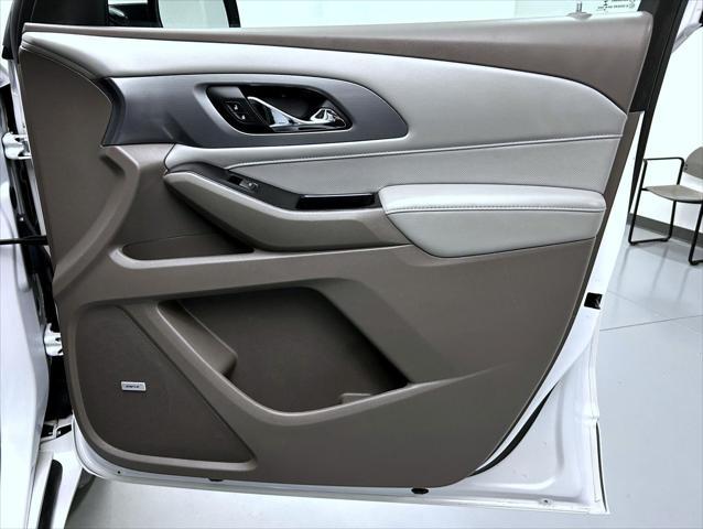 used 2019 Chevrolet Traverse car, priced at $25,524