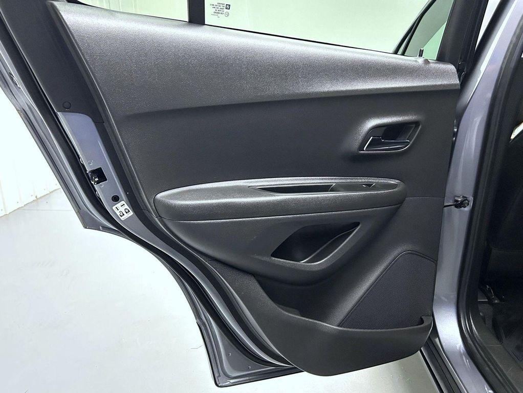 used 2020 Chevrolet Trax car, priced at $14,418