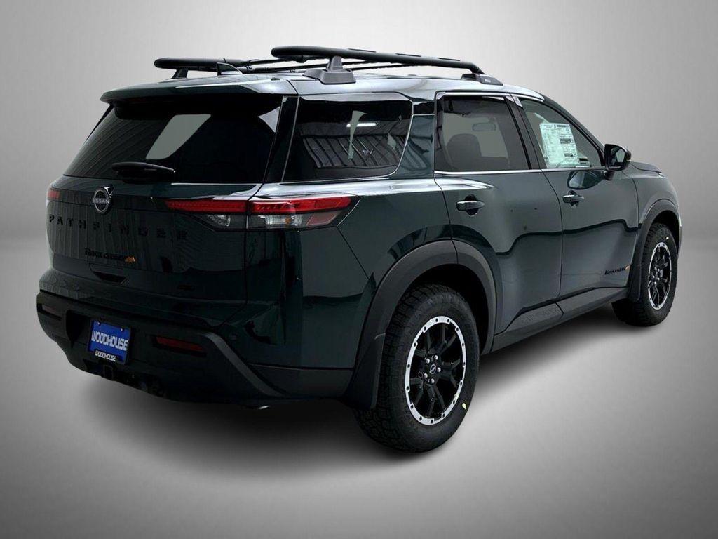 new 2025 Nissan Pathfinder car, priced at $43,372