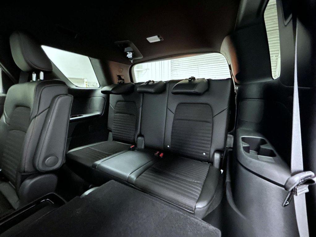 new 2025 Nissan Pathfinder car, priced at $40,283