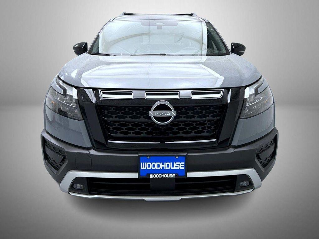 new 2025 Nissan Pathfinder car, priced at $40,283