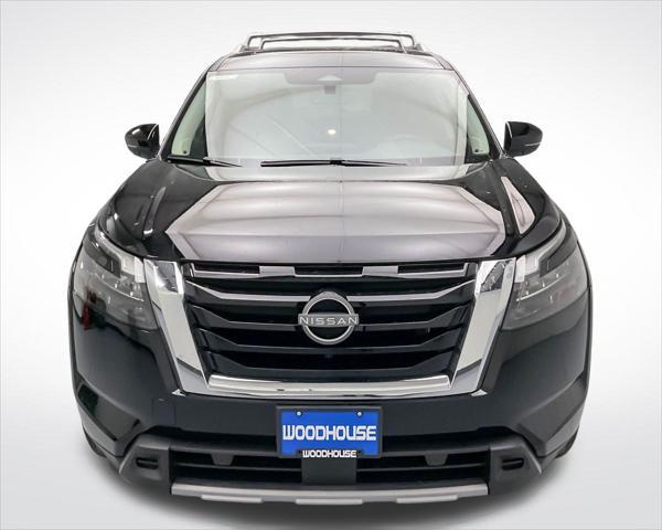 new 2025 Nissan Pathfinder car, priced at $45,179