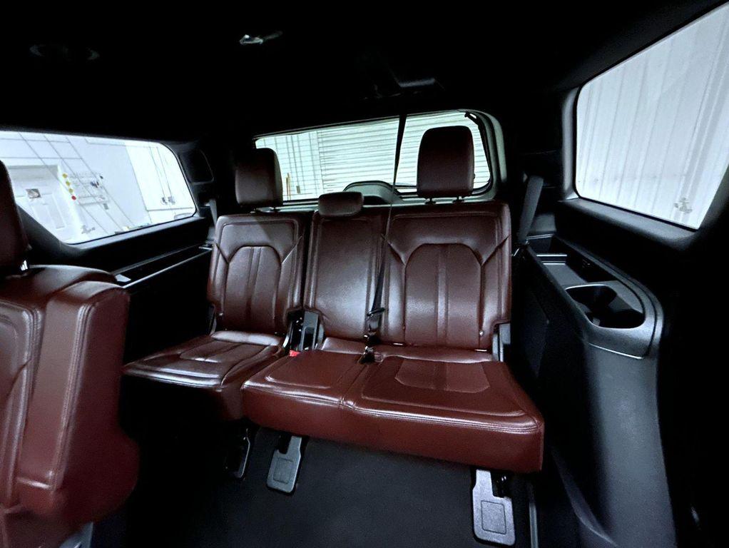 used 2024 Ford Expedition car, priced at $51,540