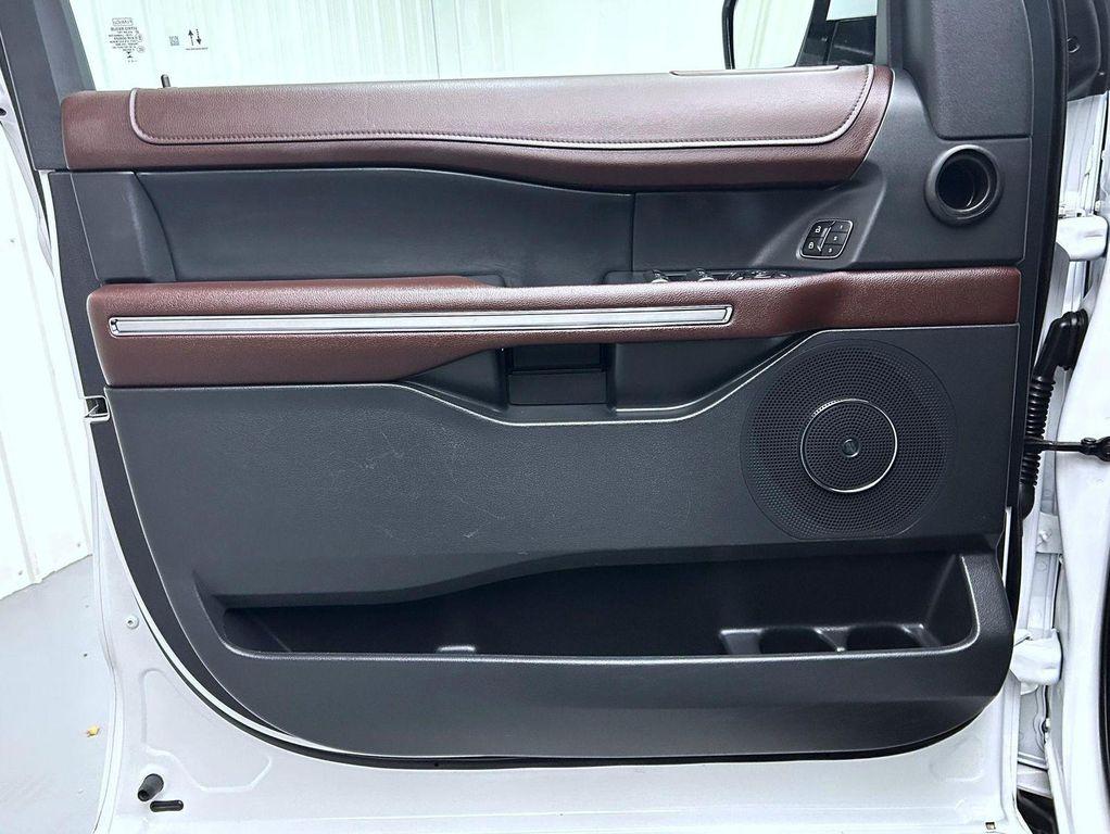 used 2024 Ford Expedition car, priced at $51,540